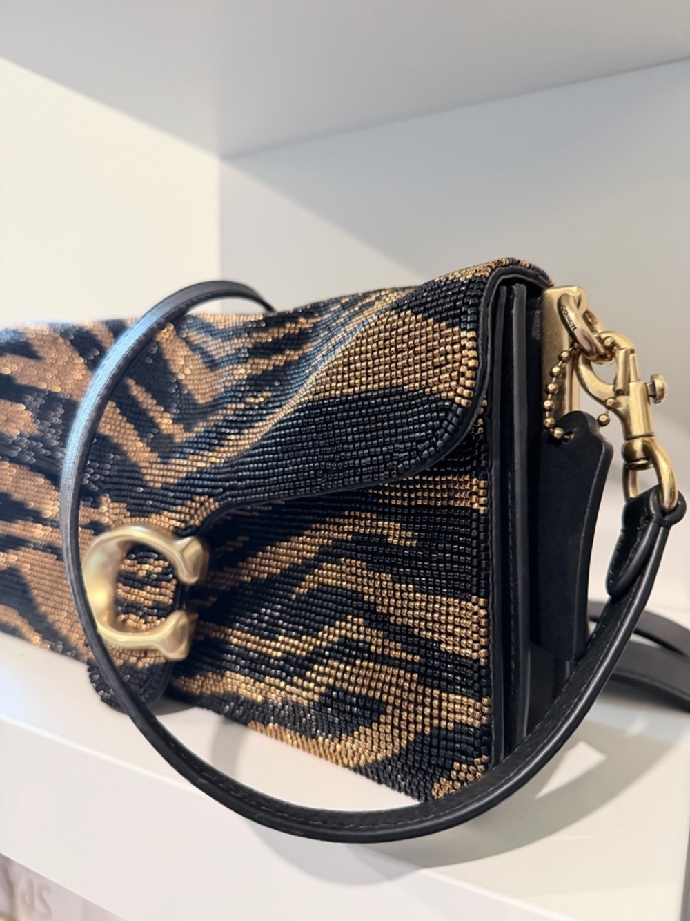 Tabby Shoulder Bag 26 with Beaded Tiger - Picture 2 of 5